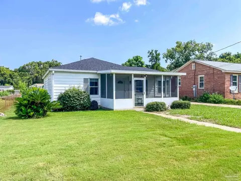 112 Elm St, Pensacola, FL 32506