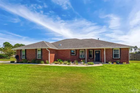 10737 Crosscut Dr, Pensacola, FL 32506