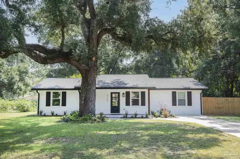 4208 Tomahawk Tr, Milton, FL 32583 photo 4