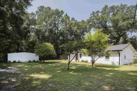 4208 Tomahawk Tr, Milton, FL 32583 photo 9