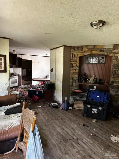 433 Live Oak St, Freeport, FL 32439 photo 5