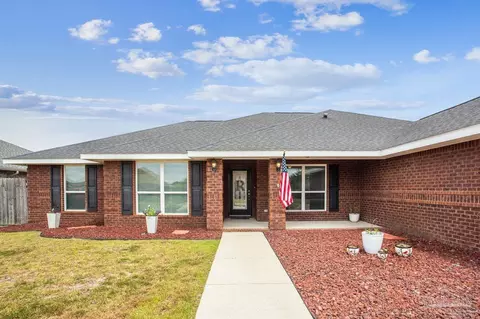 4834 Perspective Dr, Milton, FL 32570 photo 3