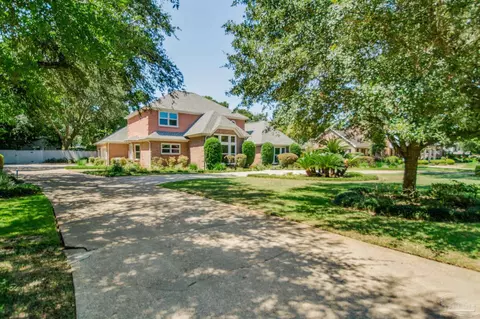4521 Canopy Rd, Pensacola, FL 32504
