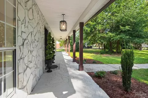 4312 Indiana Cir, Pace, FL 32571 photo 4