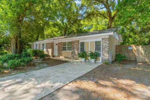 7019 Woodley Dr, Pensacola, FL 32503