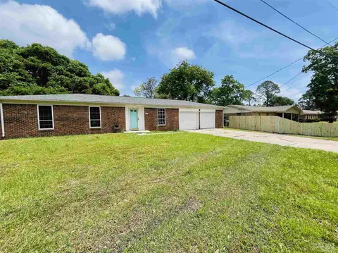 2620 Mercado Ave, Pensacola, FL 32507