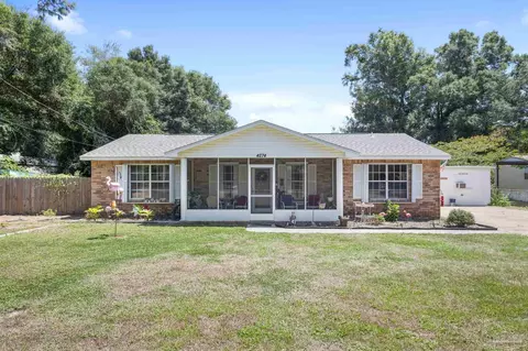 4274 Reinsma Rd, Milton, FL 32583