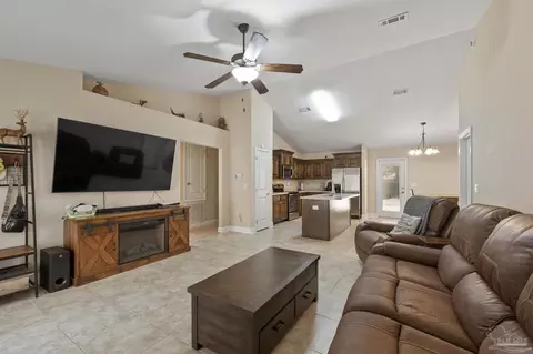 5010 Covenant Cir, Pace, FL 32571 photo 5