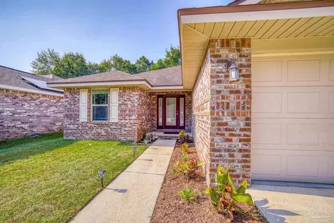 5010 Covenant Cir, Pace, FL 32571 photo 3