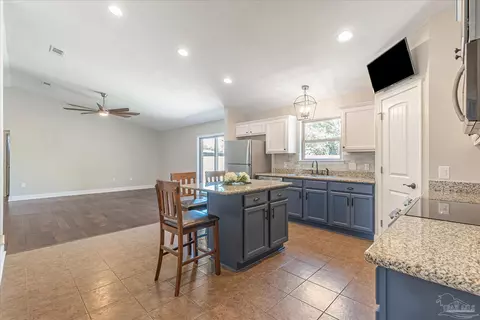 3936 Flour Mill Cir, Pace, FL 32571 photo 13