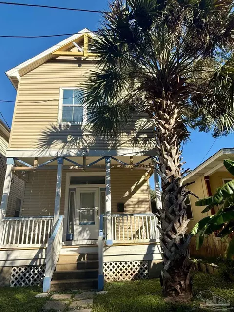 812 N Guillemard St, Pensacola, FL 32501