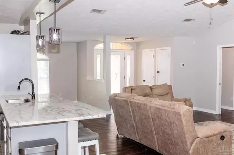 535 Derry Dr, Cantonment, FL 32533 photo 13