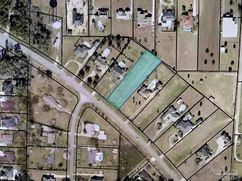 000 Quintette Rd, Pace, FL 32571