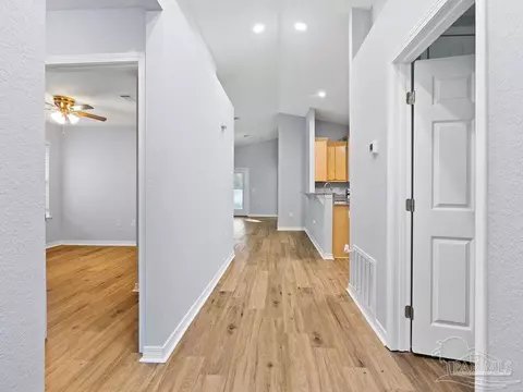 3065 N 36th Ave, Milton, FL 32583 photo 10