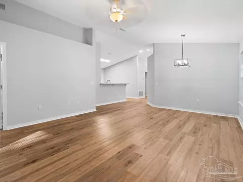 3065 N 36th Ave, Milton, FL 32583 photo 11