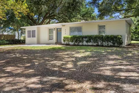 215 Edison Dr, Pensacola, FL 32505