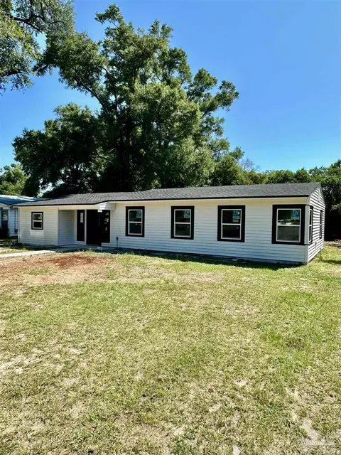 190 Callaway Ave, Pensacola, FL 32505