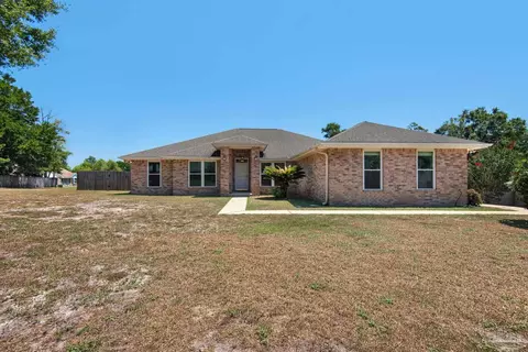 5945 Ridgeview Dr, Milton, FL 32570