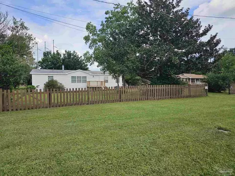 8180 Mobile Hwy, Pensacola, FL 32526