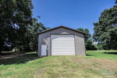 8233 Tidwell Rd, Pace, FL 32571 photo 4
