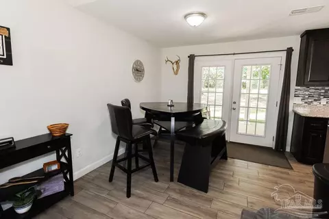 8233 Tidwell Rd, Pace, FL 32571 photo 9