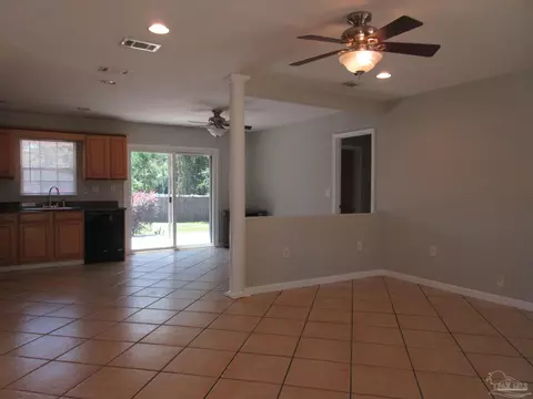 6765 Contentment St, Milton, FL 32570 photo 7