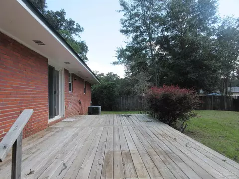 6765 Contentment St, Milton, FL 32570 photo 2
