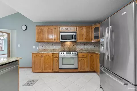 Kitchen - 3353 Copperhead Cir, Pace, FL 32571 photo 2 of 4