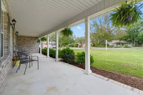 Exterior - 3353 Copperhead Cir, Pace, FL 32571 photo 4 of 15