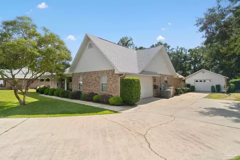 Exterior - 3353 Copperhead Cir, Pace, FL 32571 photo 3 of 15