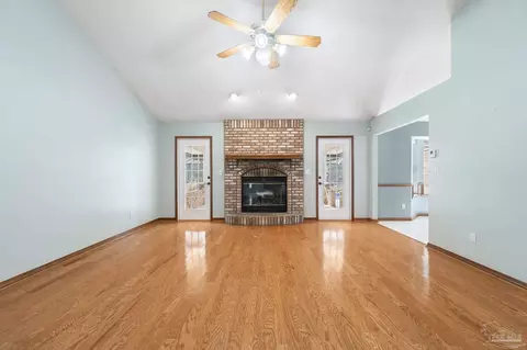 Living - 3353 Copperhead Cir, Pace, FL 32571 photo 3 of 7