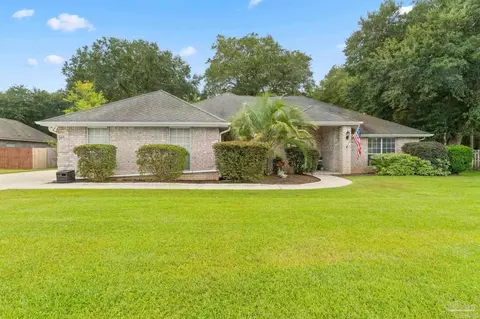 5496 Heatherton Rd, Milton, FL 32570