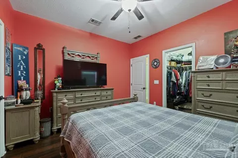Bedroom - 4141 Dundee Crossing Dr, Pace, FL 32571 photo 4 of 8