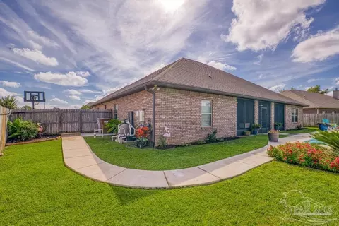 Exterior - 4141 Dundee Crossing Dr, Pace, FL 32571 photo 9 of 14