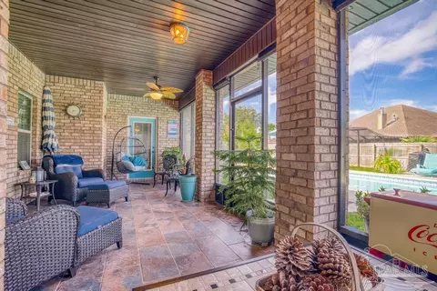 Exterior - 4141 Dundee Crossing Dr, Pace, FL 32571 photo 6 of 14