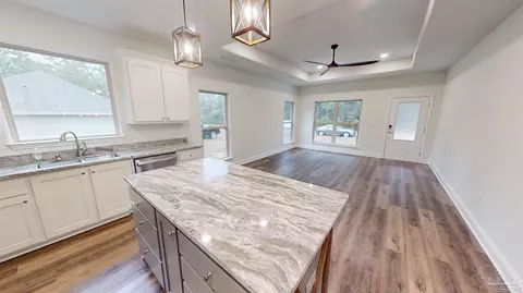 6869 Roundup Ln, Milton, FL 32570 photo 11