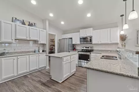 4347 Thistle Pine Ct, Pace, FL 32571 photo 10