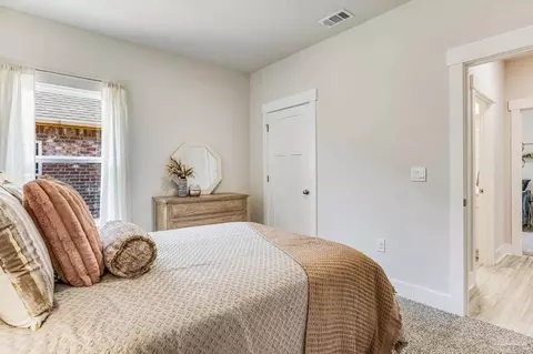 Bedroom - 3829 Eagle Tail Dr, Jay, FL 32565 photo 4 of 9