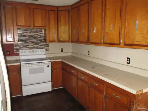2017 Parker Rd, Cantonment, FL 32533 photo 11