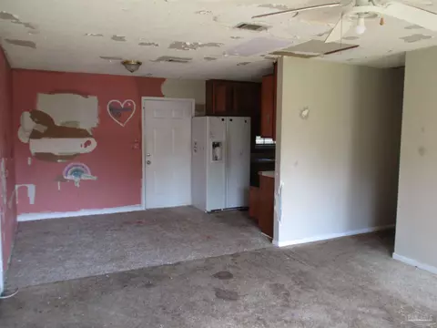 2017 Parker Rd, Cantonment, FL 32533 photo 8