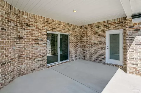 Exterior - 6576 Aegean Dr, Milton, FL 32583 photo 4 of 8