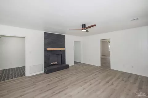 9767 Pickwood Dr, Pensacola, FL 32514