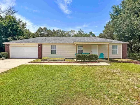 2601 Edgewood Dr, Navarre, FL 32566
