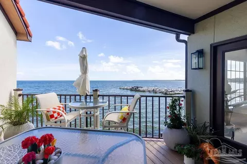 36 Baybridge Dr #36, Gulf Breeze, FL 32561