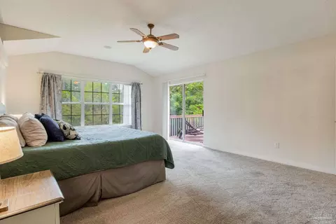 Bedroom - 5280 Crystal Creek Dr, Pace, FL 32571 photo 3 of 9