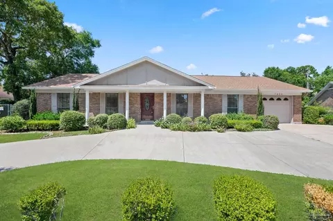 7838 Folkstone Dr, Pensacola, FL 32514