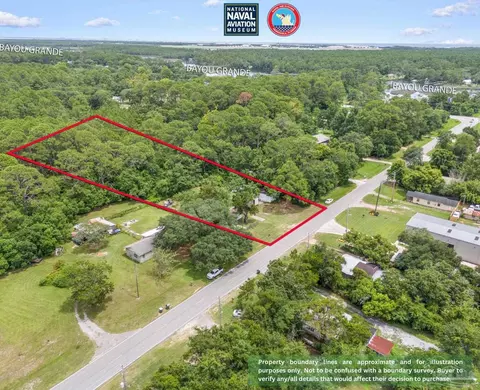 2550 Dog Track Rd, Pensacola, FL 32506