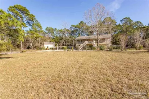 912 Clearview St, Milton, FL 32583 photo 3