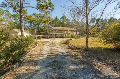 912 Clearview St, Milton, FL 32583 photo 2