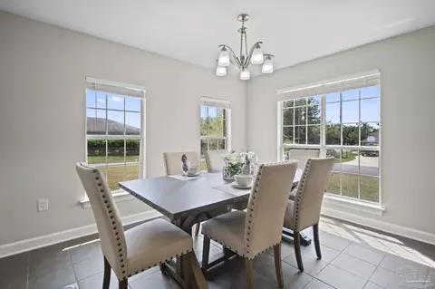 Dining - 5974 Buck Ward Rd, Baker, FL 32531 photo 3 of 3